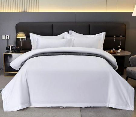 Sprei minimalis modern warna netral